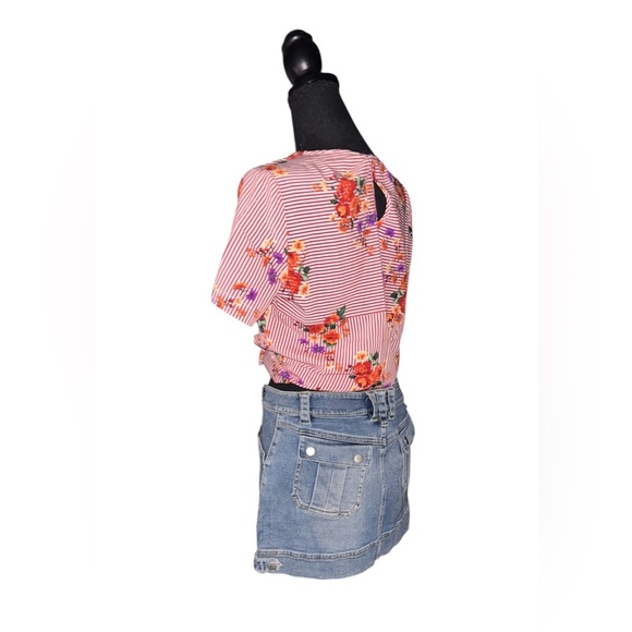 Blueh Ciel Red Summer Light And Airy Tie Up Floral Blouse - Picture 4 of 5